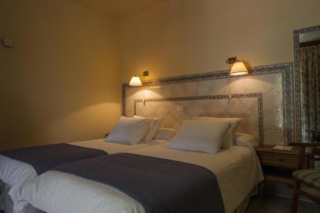 Hotel Balneario De Alceda 외부 사진