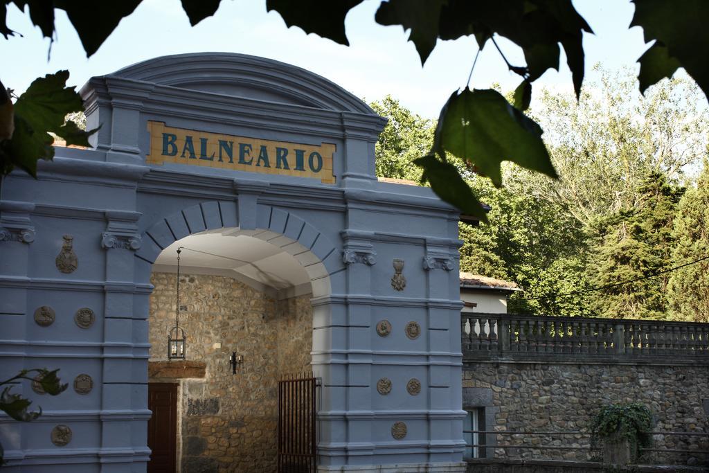 Hotel Balneario De Alceda 외부 사진