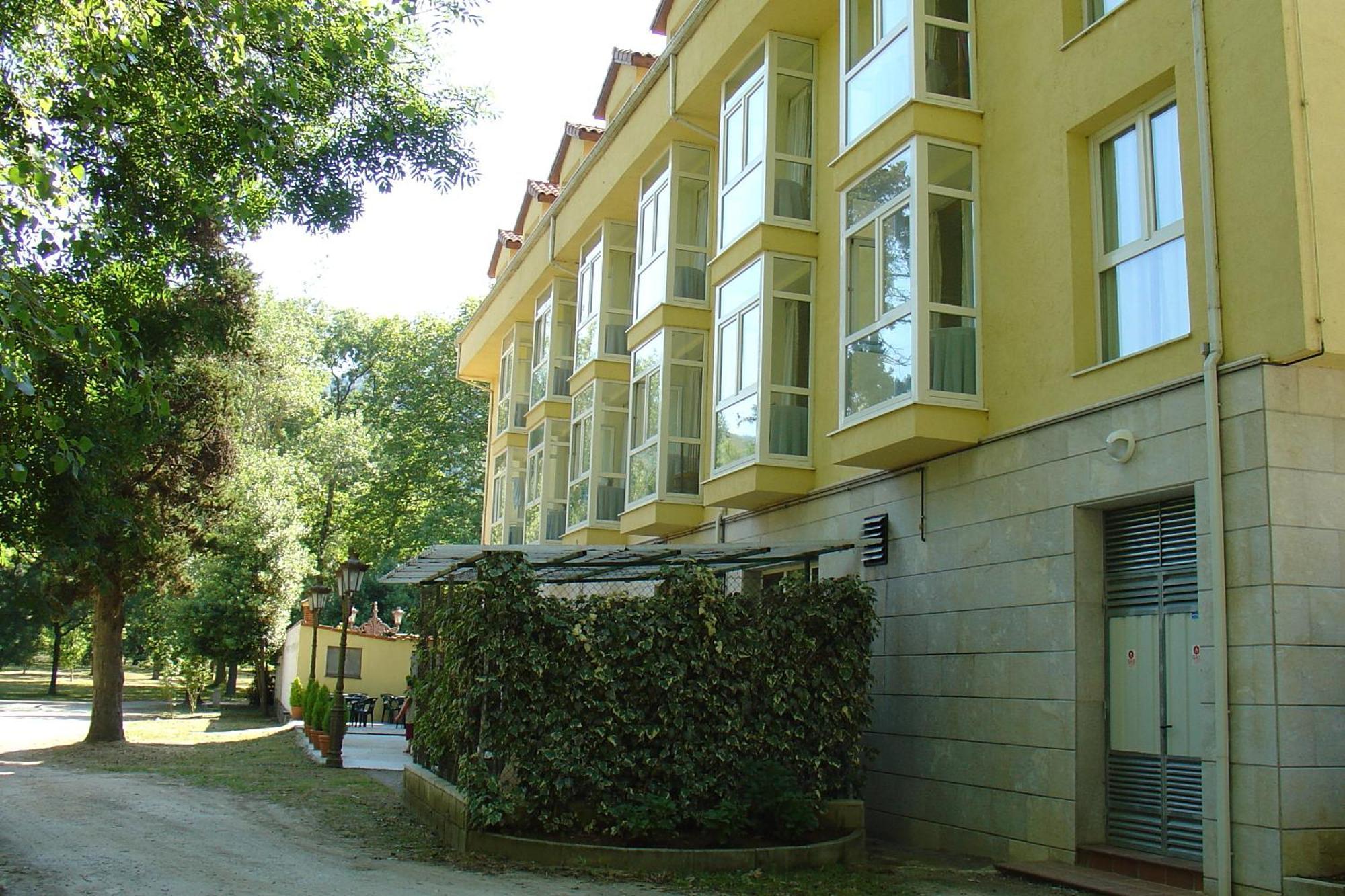 Hotel Balneario De Alceda 외부 사진